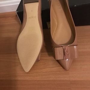J crew nude flats
